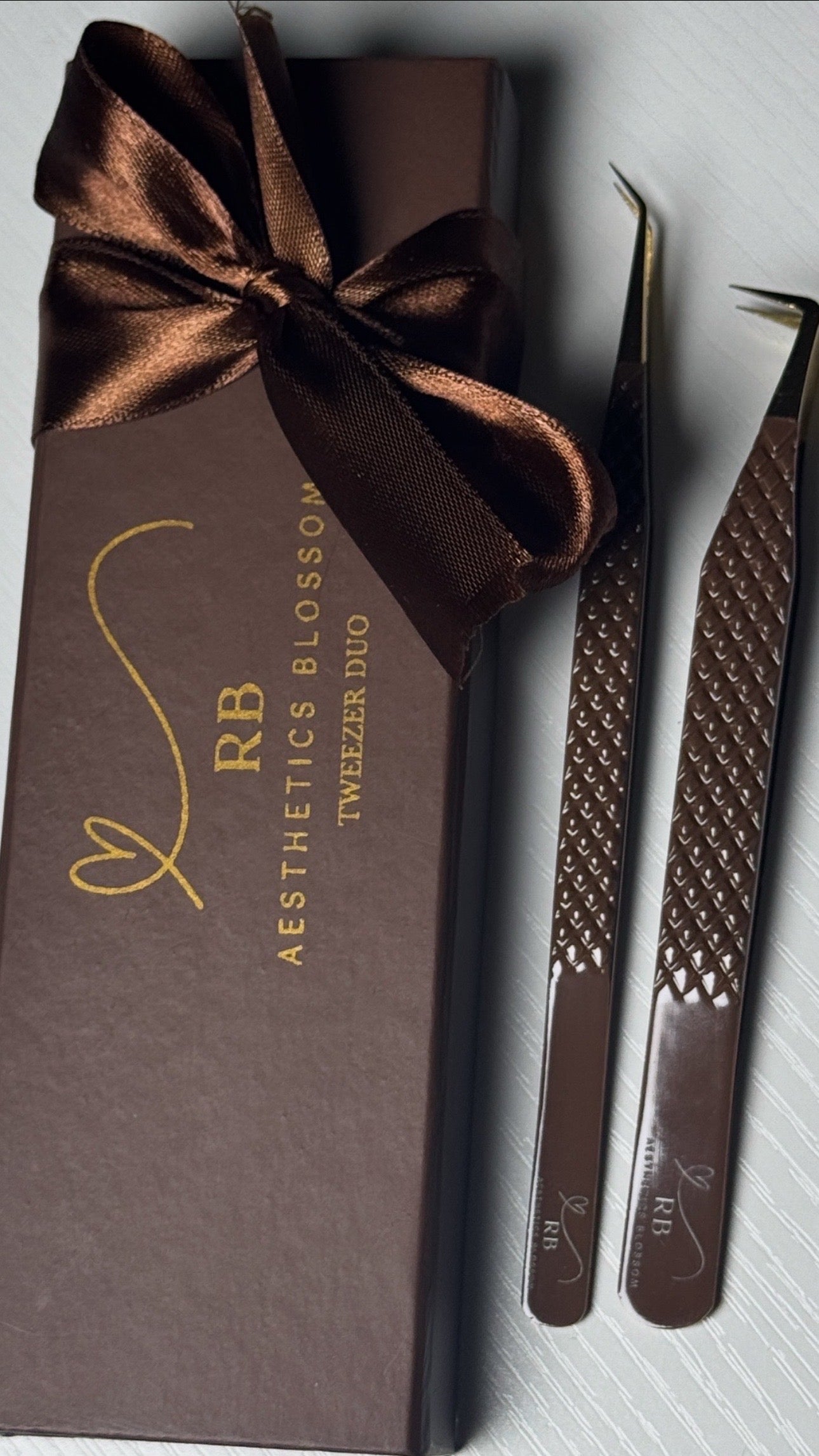 Brown Tweezer Duo
