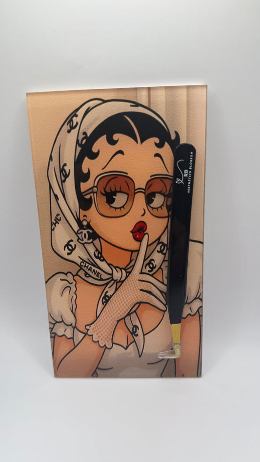 Chanel Betty Boop Lash Tile & Tweezer Duo