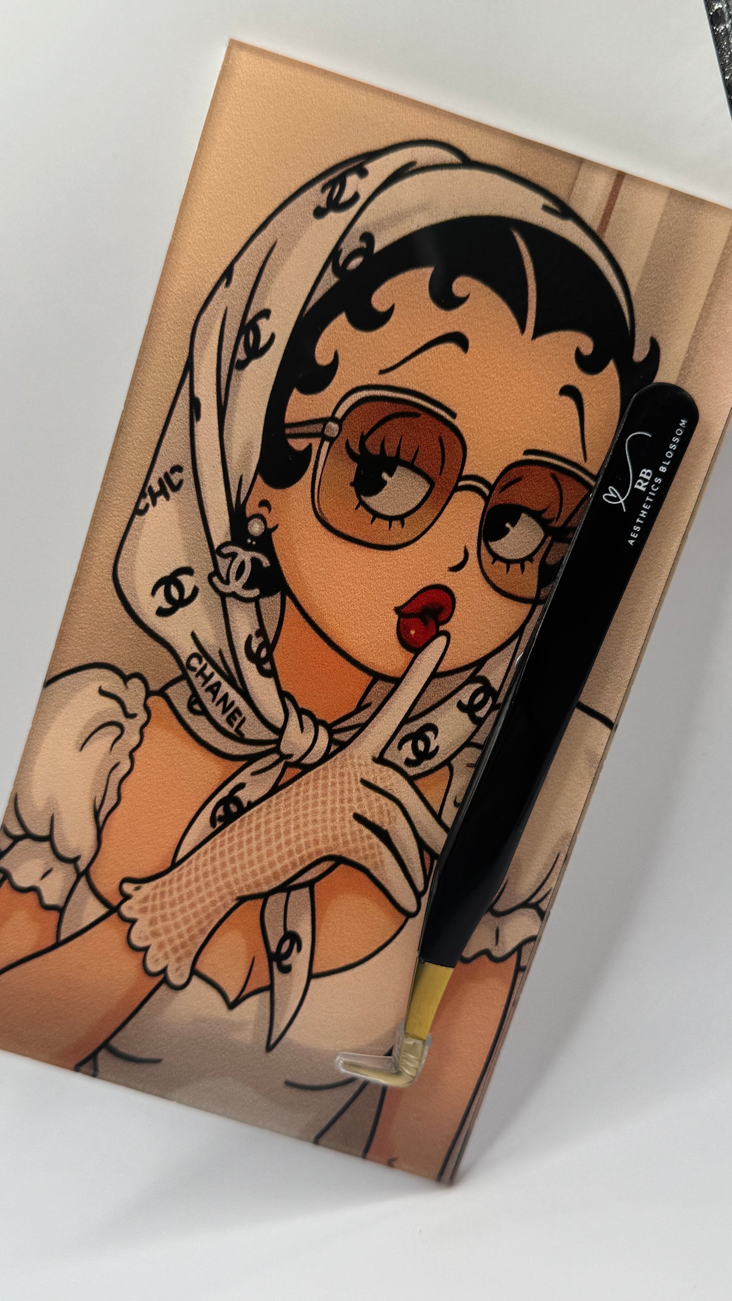 Chanel Betty Boop Lash Tile & Tweezer Duo